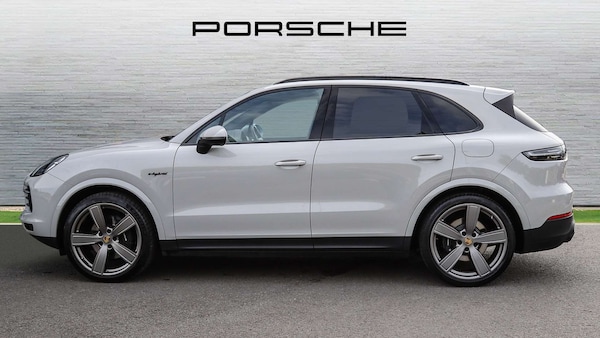 Used Porsche Cayenne 2022 for sale - 76113441: Photo 8