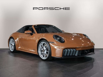 Targa 4 Gts Hev S-A 2-Door