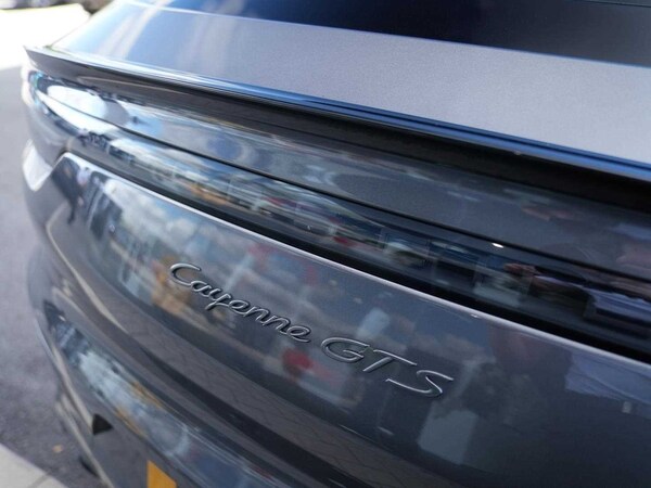 Used Porsche Cayenne 2021 for sale - 75435005: Photo 26