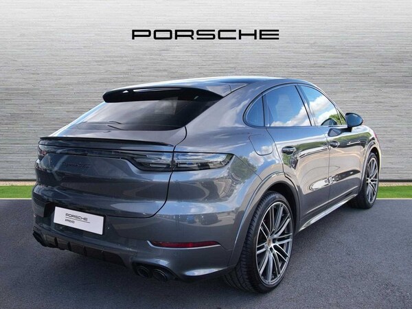 Used Porsche Cayenne 2021 for sale - 75435005: Photo 3