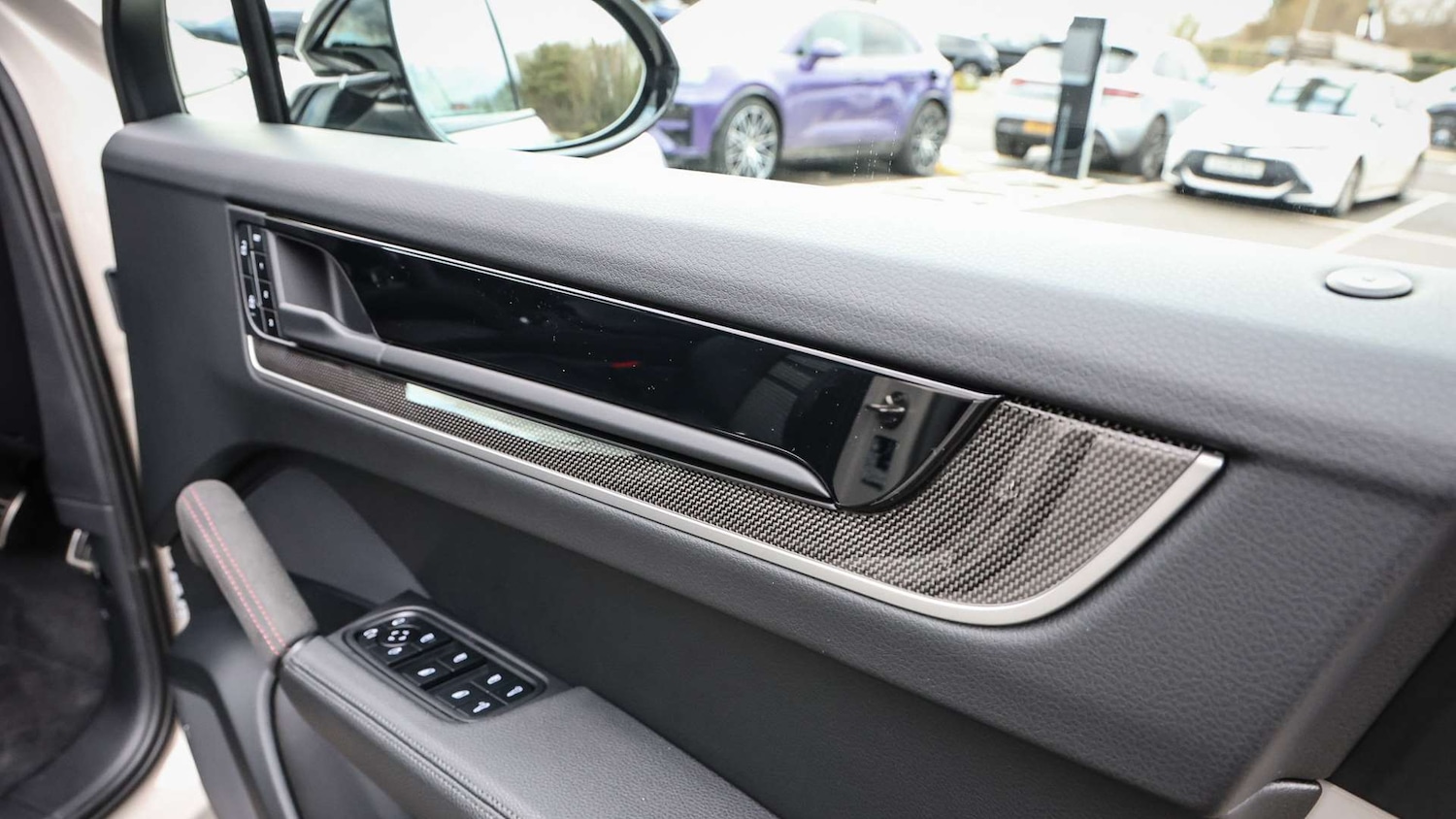 Used Porsche Cayenne 2025 for sale - 77147296: Photo 26