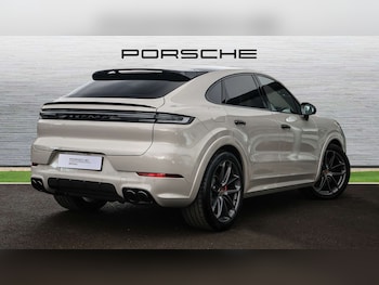 Used Porsche Cayenne 2025 for sale - 77147296: Photo