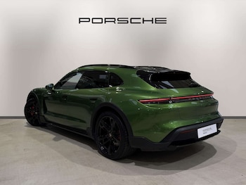 Used Porsche Taycan 2021 for sale - 77429198: Photo