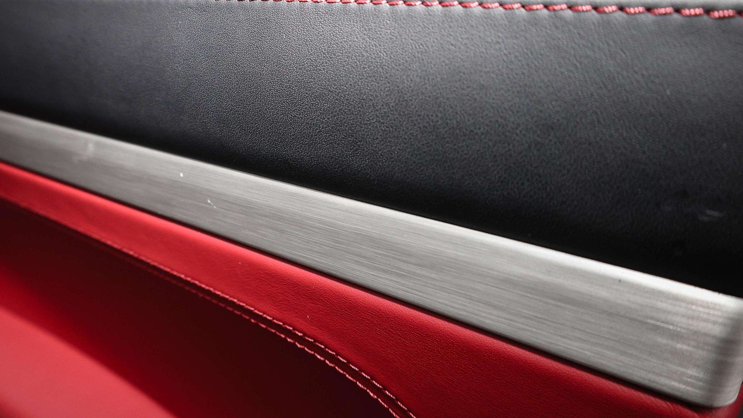 Used Porsche Cayman 2024 for sale - 77051456: Photo 24