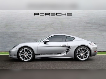 Used Porsche Cayman 2024 for sale - 77051456: Photo