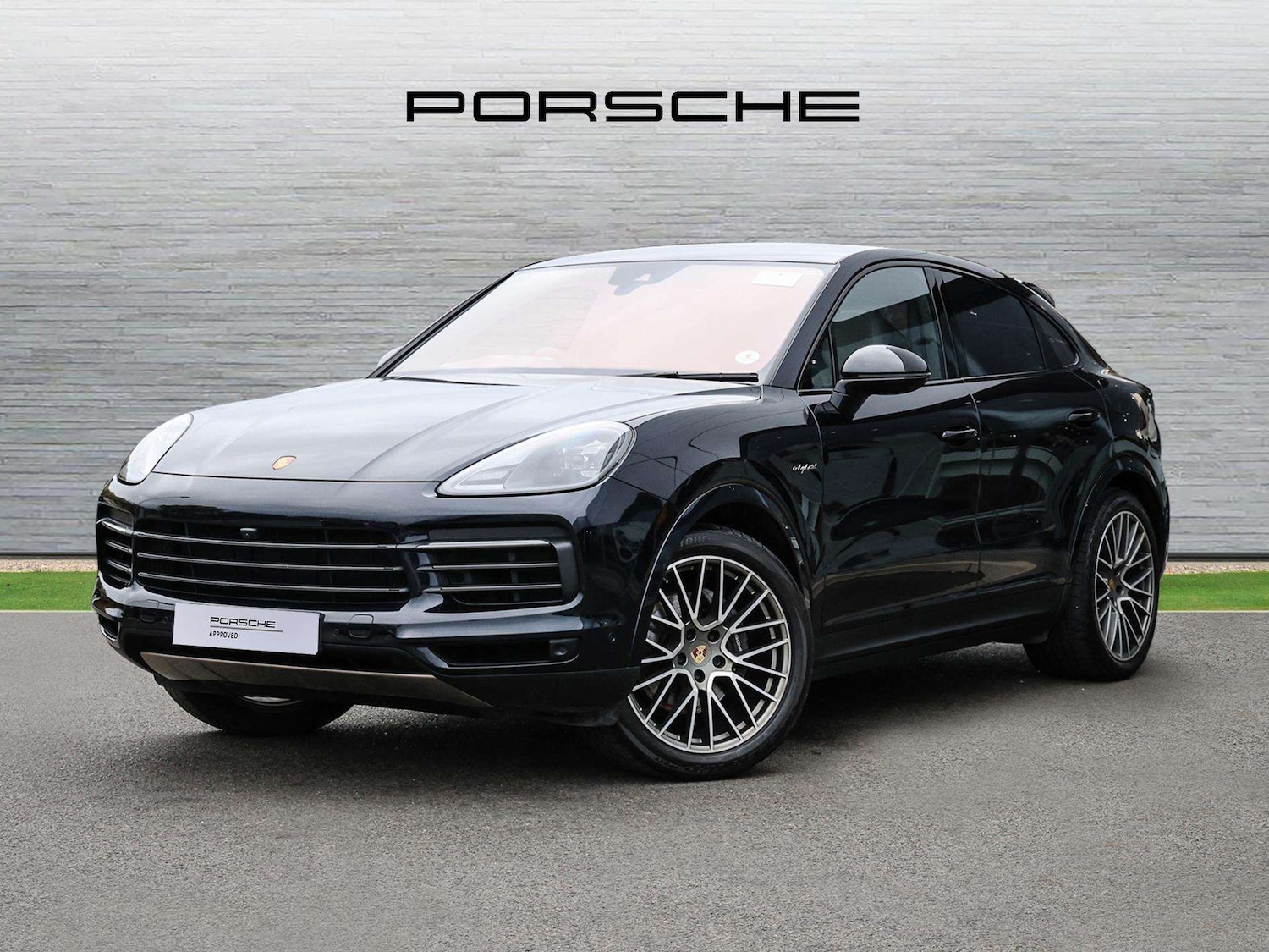 Used Porsche Cayenne 2023 for sale - 76475967: Photo 2