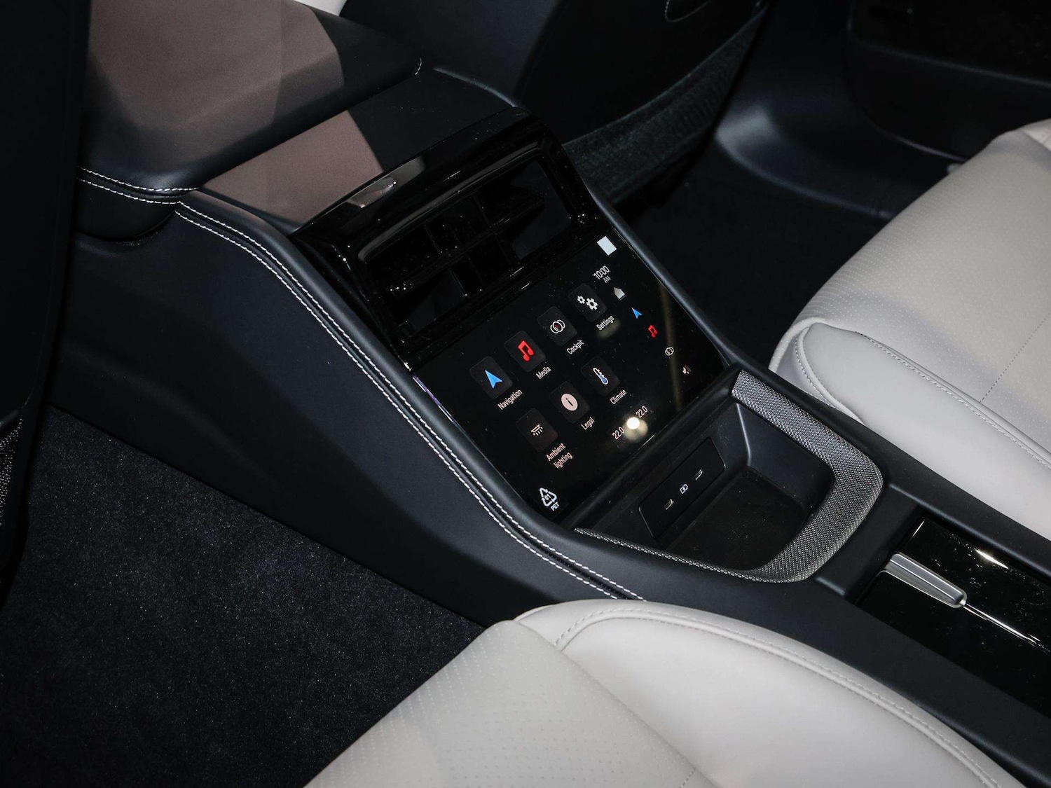 Used Porsche Panamera 2025 for sale - 76746061: Photo 14