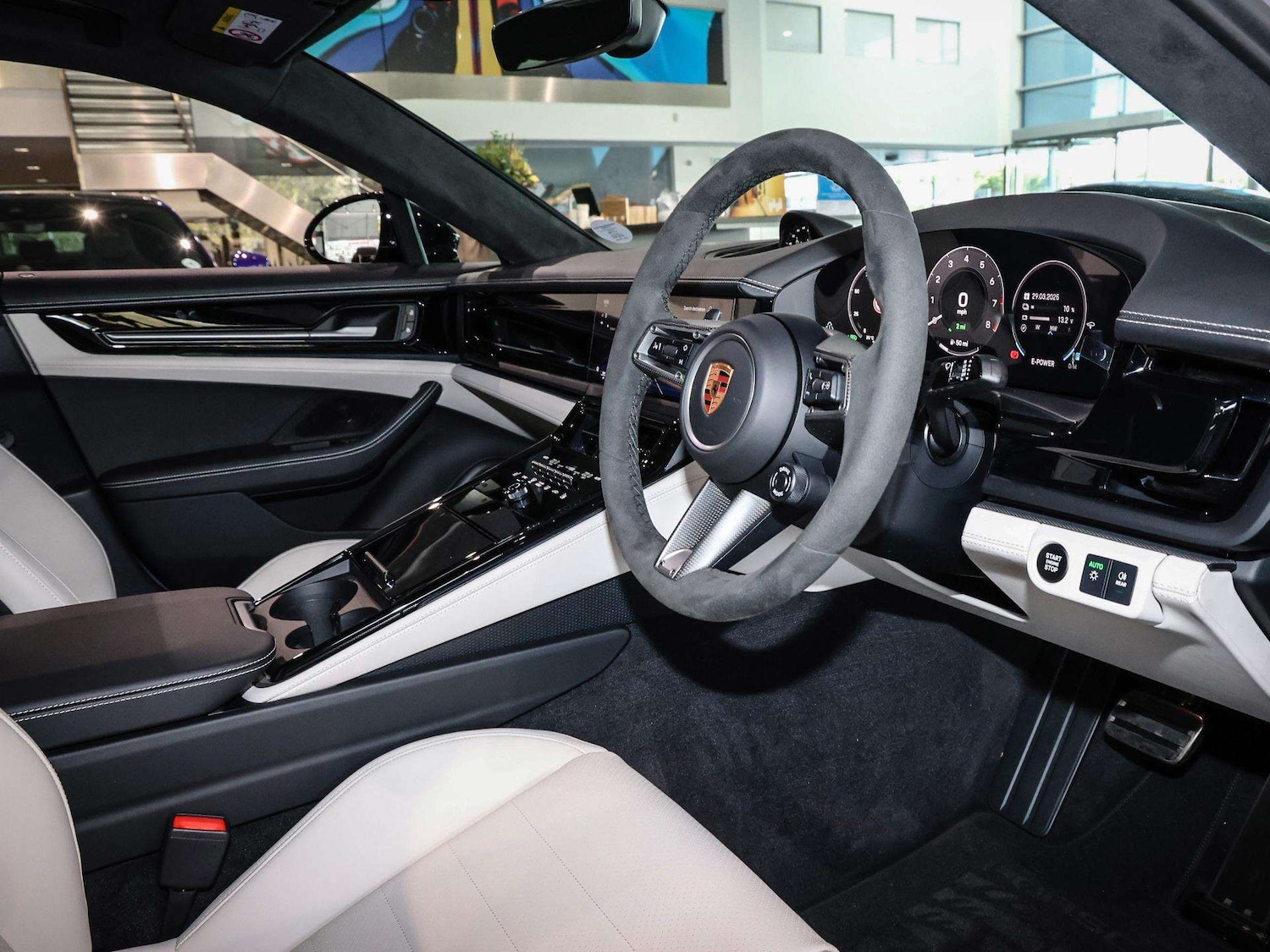 Used Porsche Panamera 2025 for sale - 76746061: Photo 8