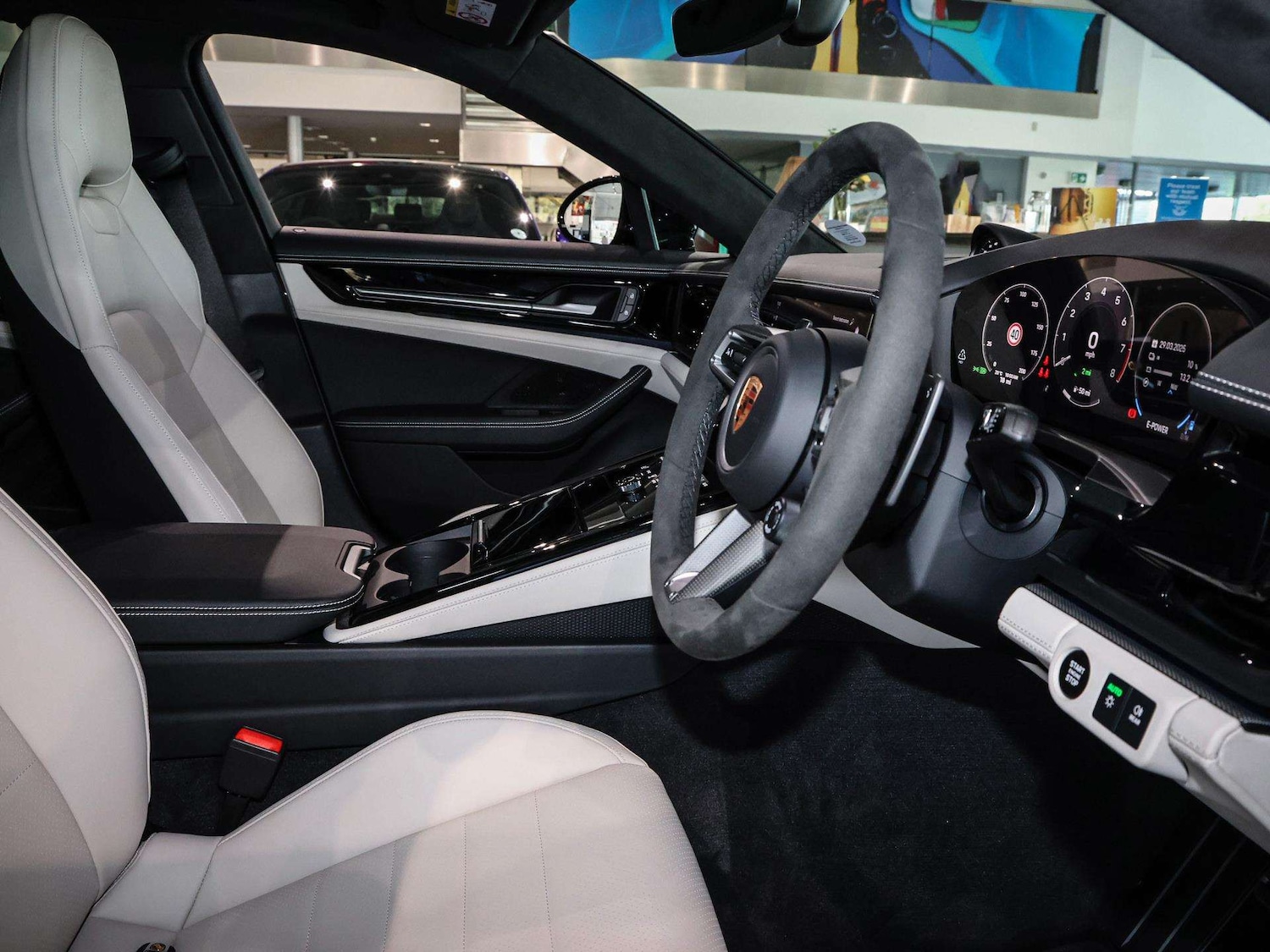 Used Porsche Panamera 2025 for sale - 76746061: Photo 9