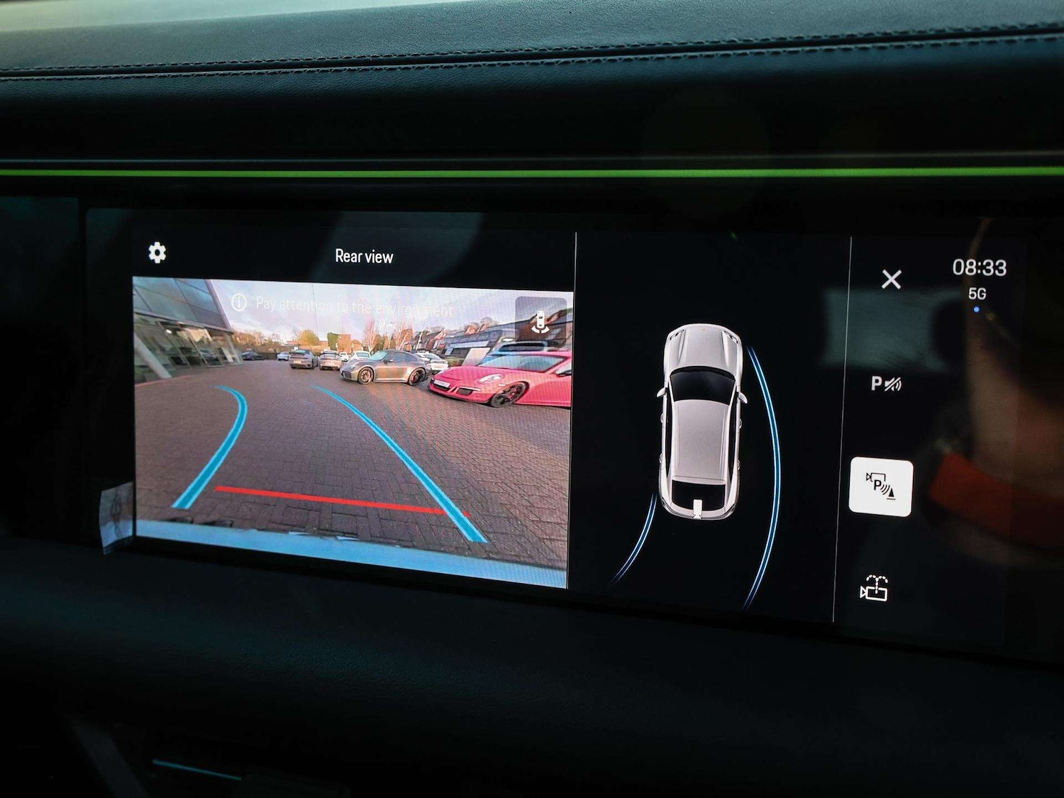 Used Porsche Macan 2024 for sale - 77334089: Photo 24