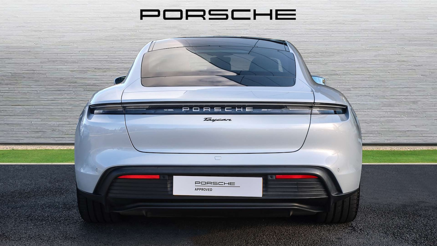 Used Porsche Taycan 2024 for sale - 76390582: Photo 10