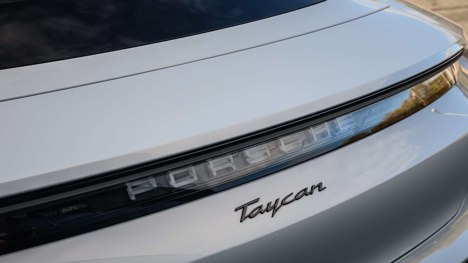 Used Porsche Taycan 2024 for sale - 76390582: Photo 29