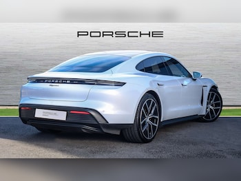 Used Porsche Taycan 2024 for sale - 76390582: Photo