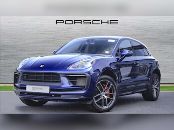 Used Porsche Macan 2023 for sale - 77686505: Photo