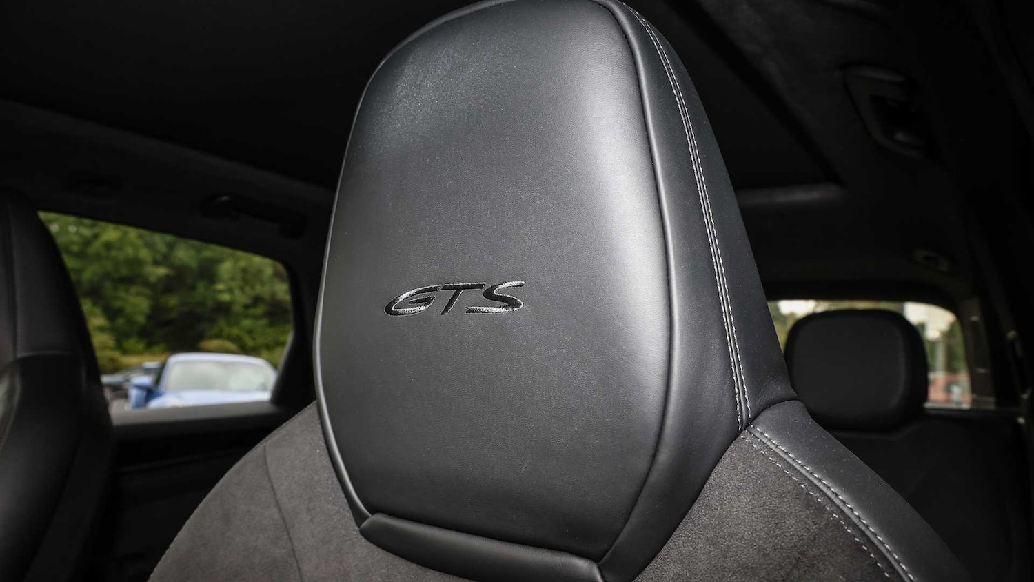 Used Porsche Cayenne 2024 for sale - 76842815: Photo 15