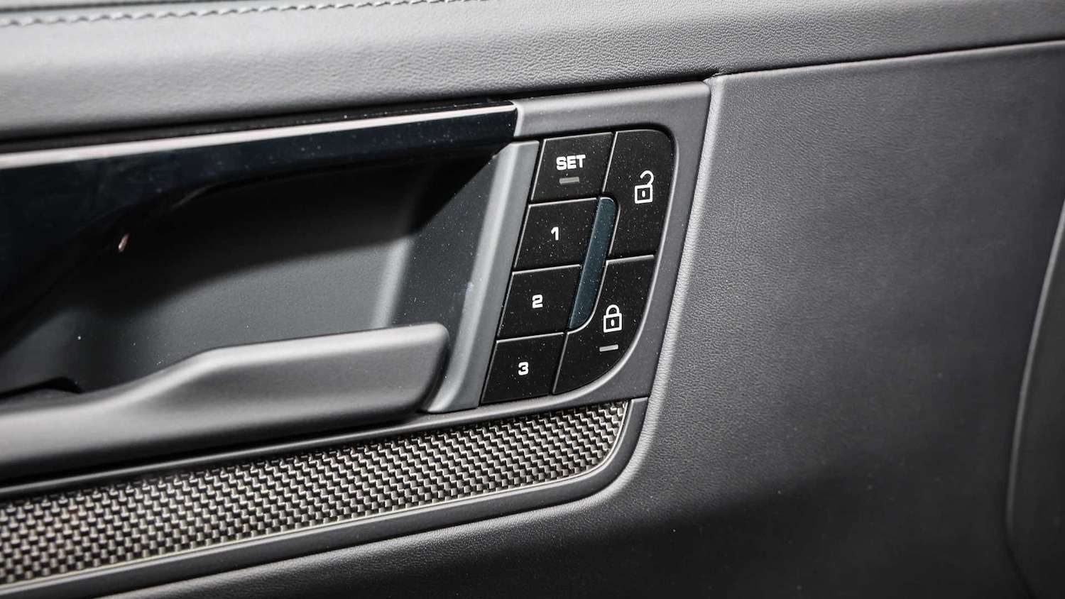 Used Porsche Cayenne 2024 for sale - 76842815: Photo 24