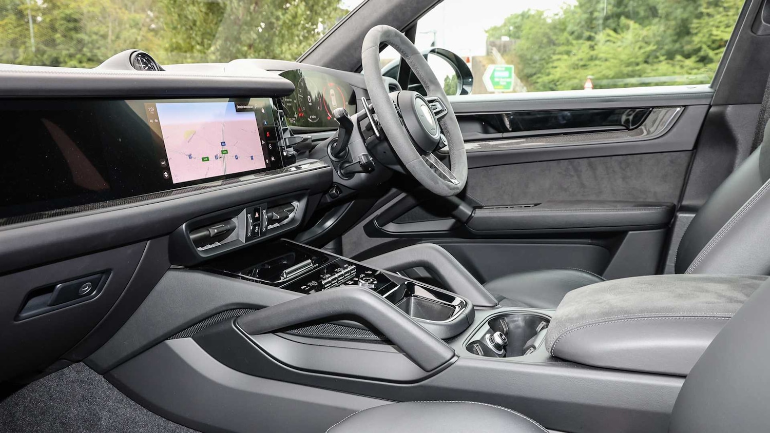 Used Porsche Cayenne 2024 for sale - 76842815: Photo 5