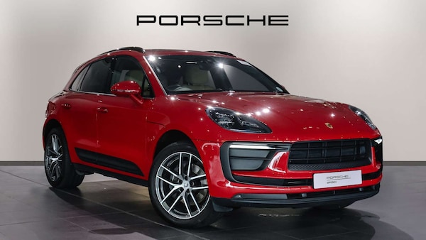 Used Porsche Macan 2023 for sale - 76242546: Photo 1