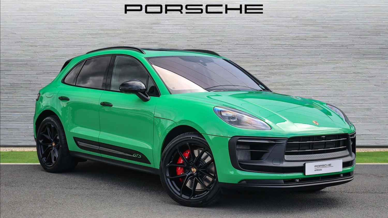 Used Porsche Macan 2023 for sale - 76718159: Photo 1