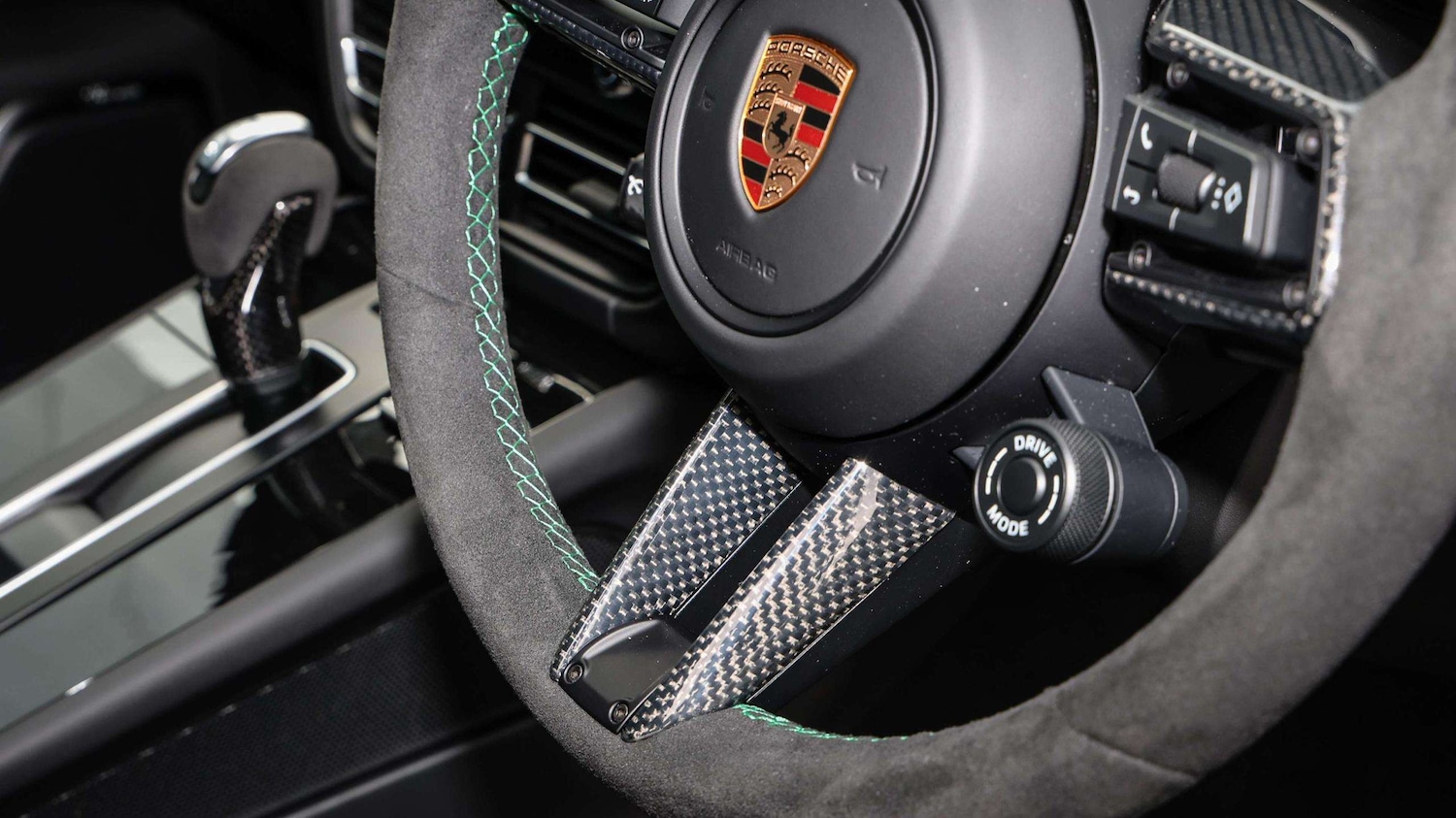 Used Porsche Macan 2023 for sale - 76718159: Photo 17