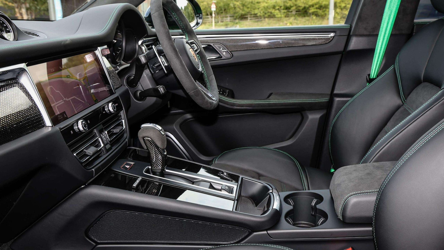 Used Porsche Macan 2023 for sale - 76718159: Photo 27