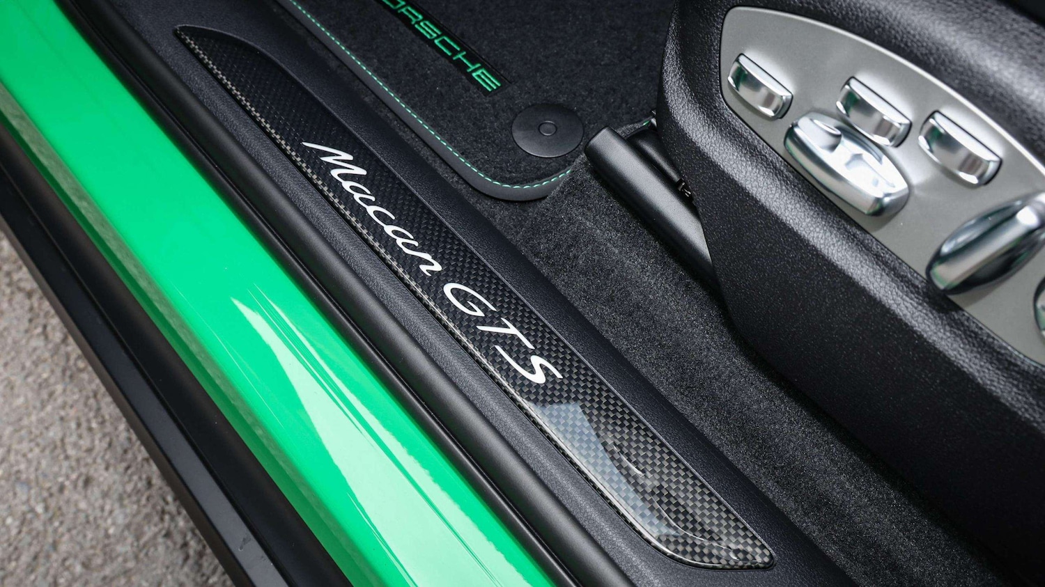 Used Porsche Macan 2023 for sale - 76718159: Photo 29