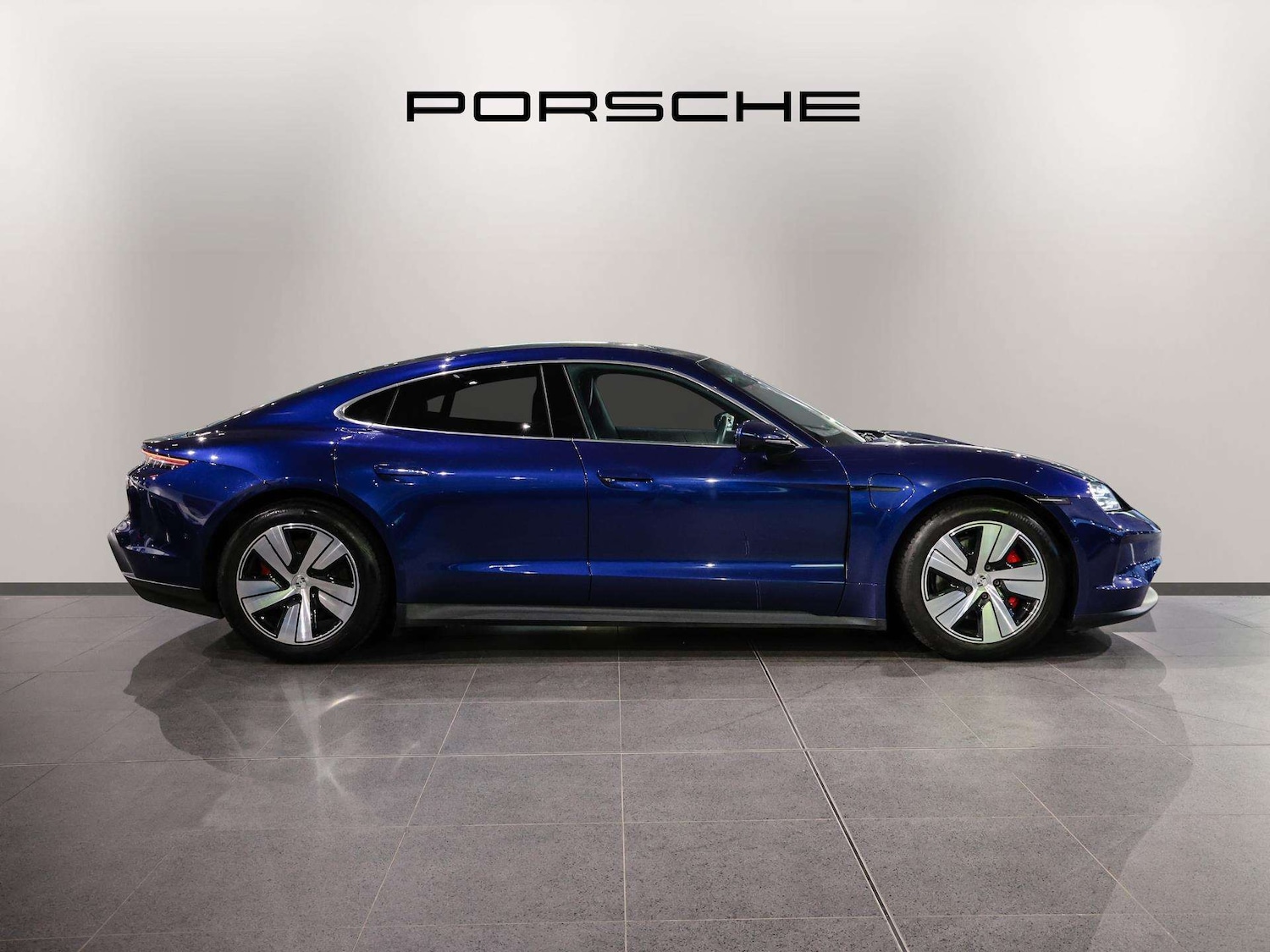 Used Porsche Taycan 2024 for sale - 76967940: Photo 7