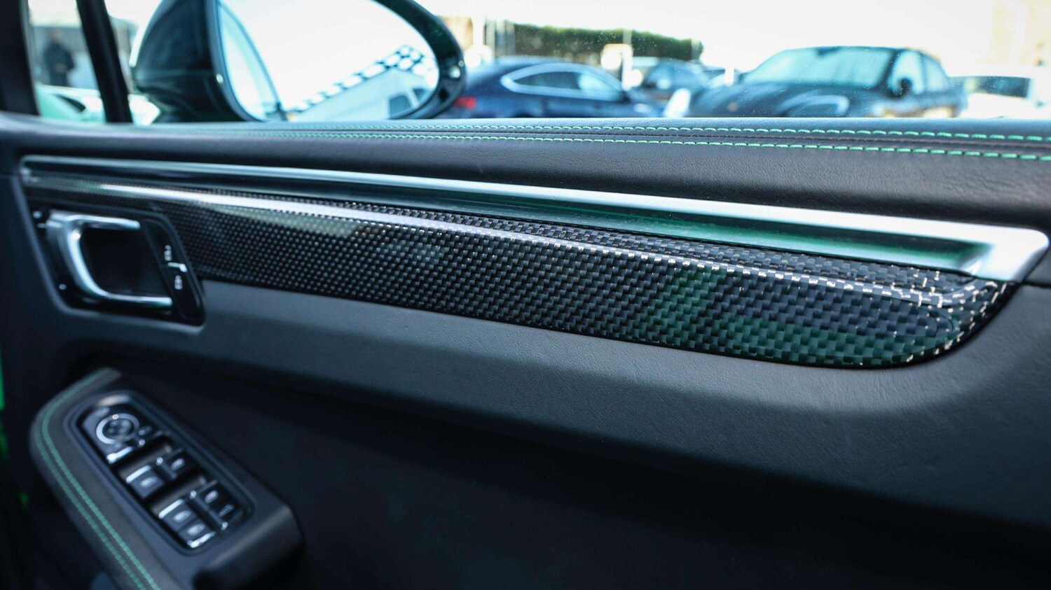 Used Porsche Macan 2023 for sale - 76789314: Photo 27