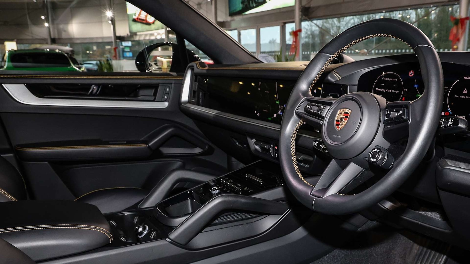 Used Porsche Cayenne 2023 for sale - 76916159: Photo 13