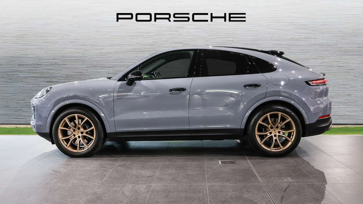 Used Porsche Cayenne 2023 for sale - 76916159: Photo 8