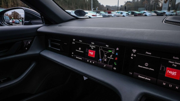 Used Porsche Taycan 2021 for sale - 75218101: Photo 18