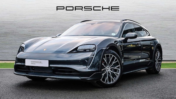 Used Porsche Taycan 2021 for sale - 75218101: Photo 2