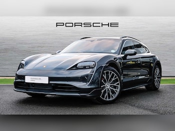 Used Porsche Taycan 2021 for sale - 75218101: Photo
