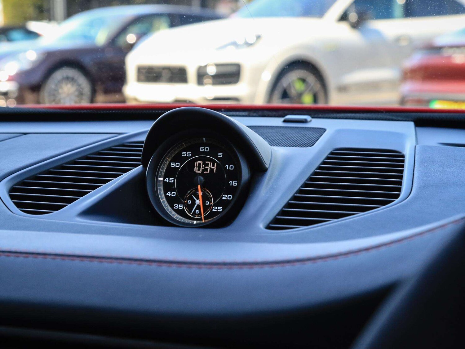 Used Porsche 911 2023 for sale - 77756559: Photo 17