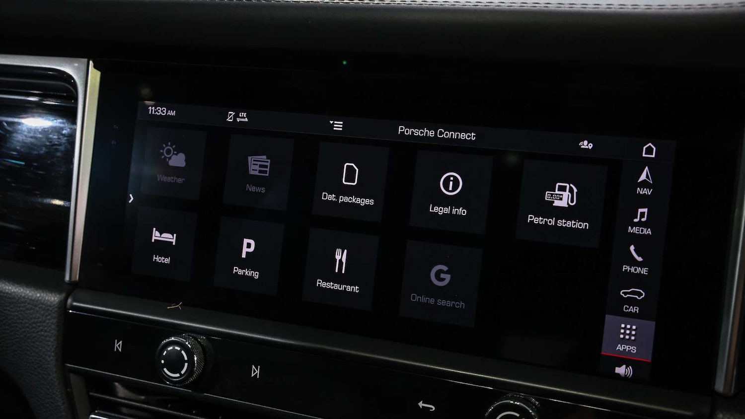 Used Porsche Macan 2022 for sale - 76875875: Photo 23