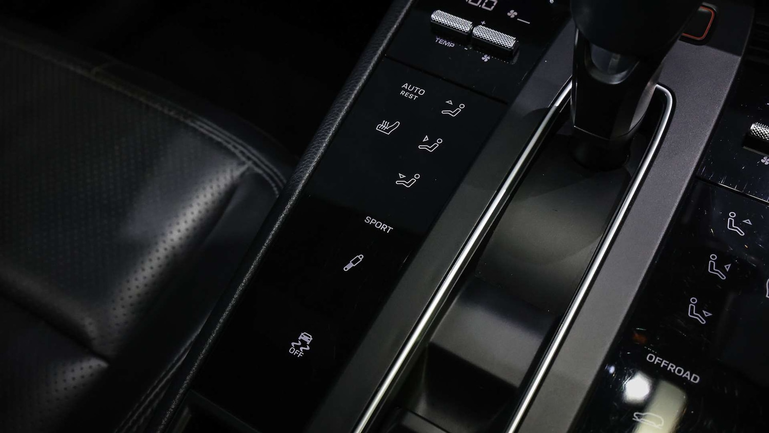 Used Porsche Macan 2022 for sale - 76875875: Photo 24