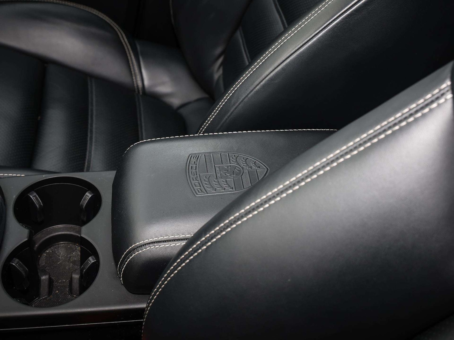 Used Porsche Macan 2023 for sale - 76339613: Photo 16