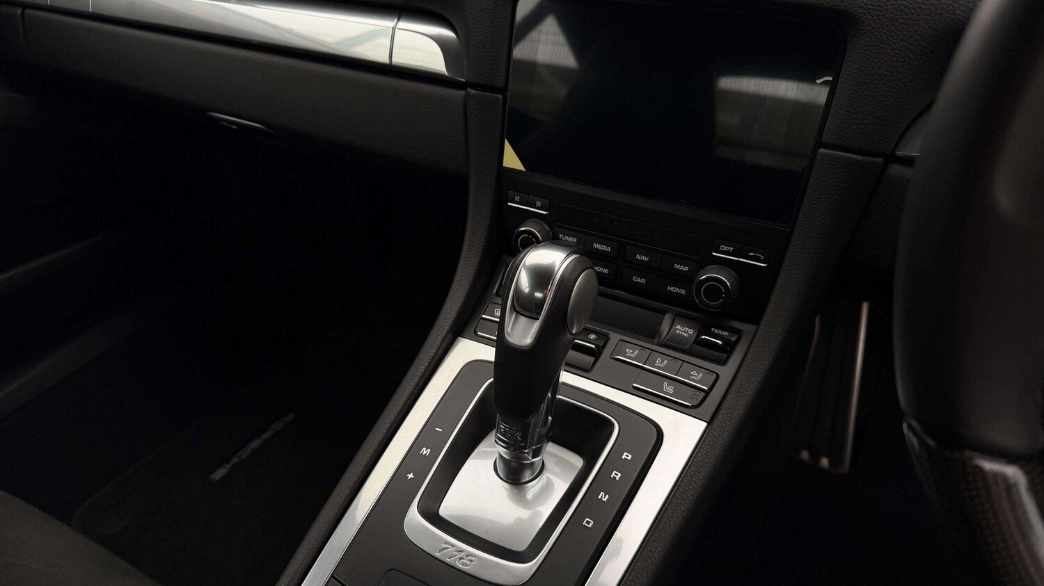 Used Porsche Cayman 2024 for sale - 77698840: Photo 20