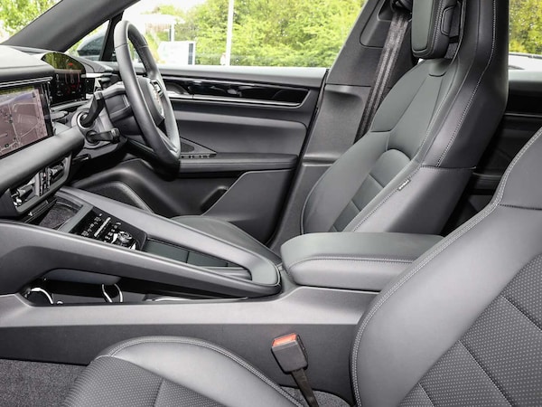 Used Porsche Macan 2025 for sale - 75249141: Photo 13
