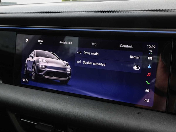 Used Porsche Macan 2025 for sale - 75249141: Photo 22