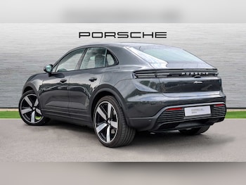 Used Porsche Macan 2025 for sale - 75249141: Photo
