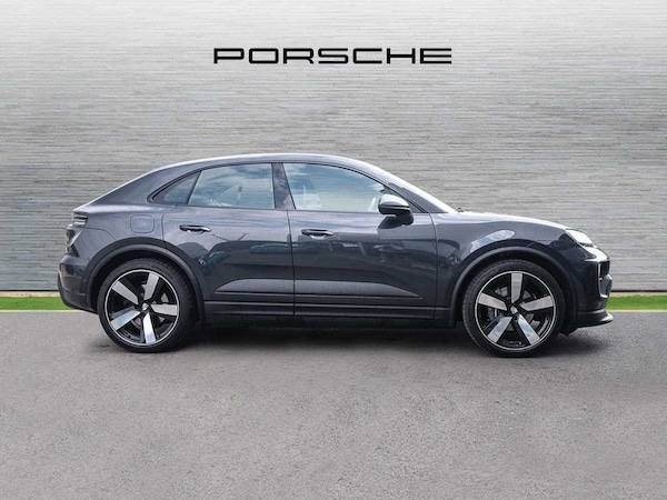 Used Porsche Macan 2025 for sale - 75249141: Photo 7