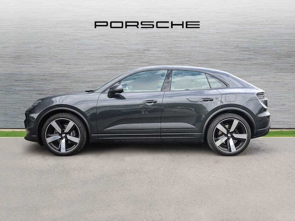 Used Porsche Macan 2025 for sale - 75249141: Photo 8