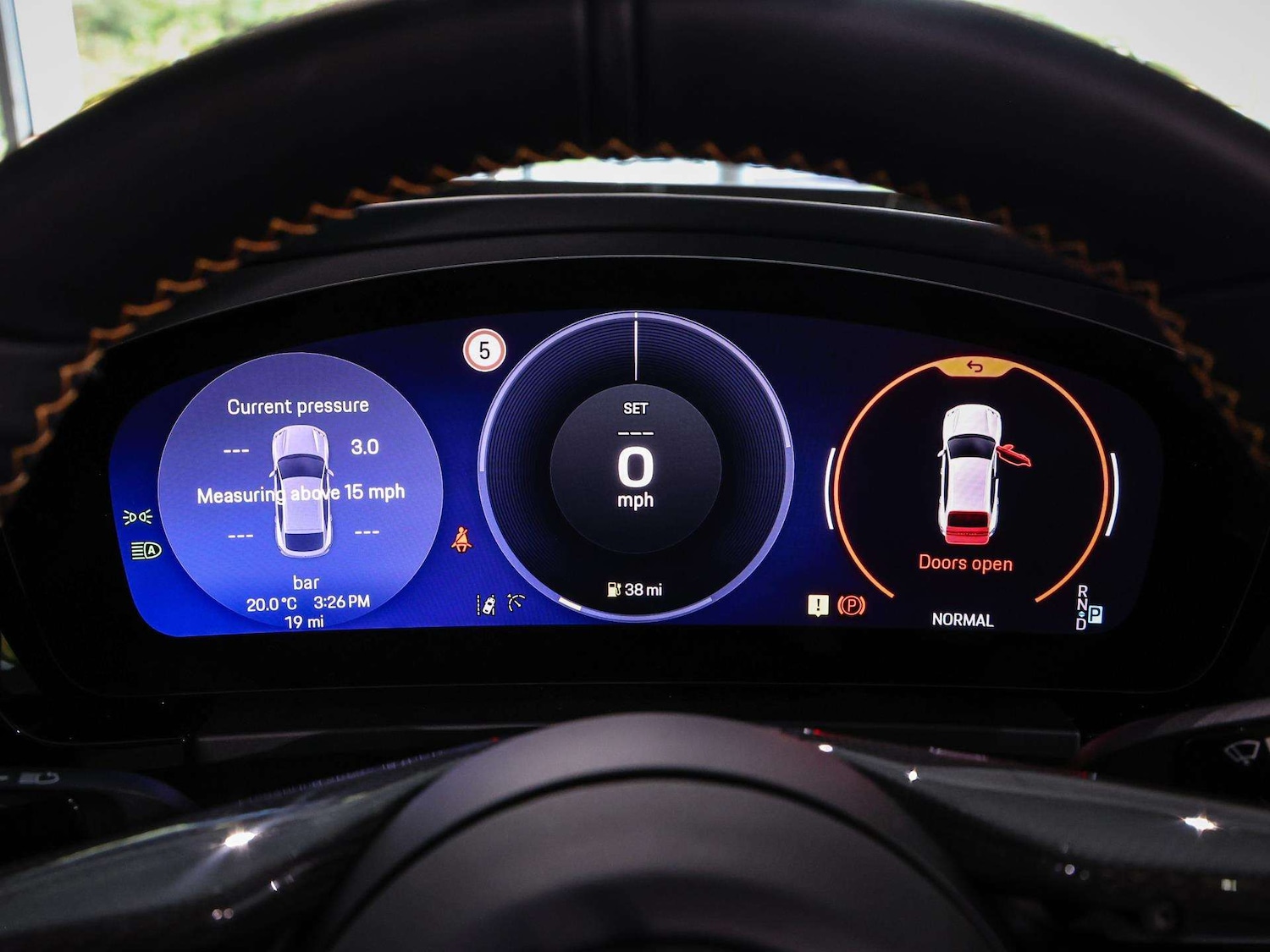 Used Porsche Macan 2025 for sale - 77164469: Photo 18