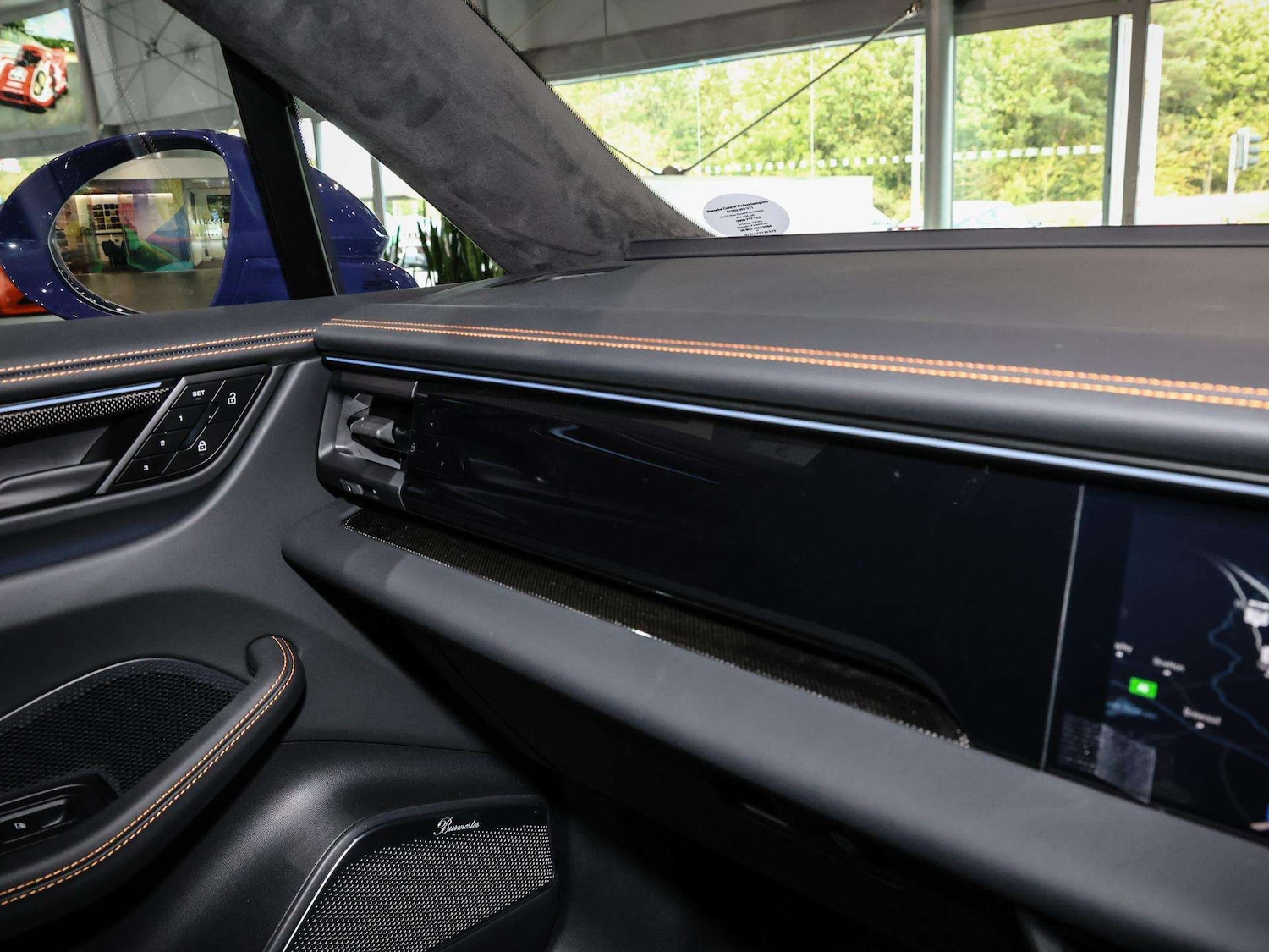 Used Porsche Macan 2025 for sale - 77164469: Photo 24