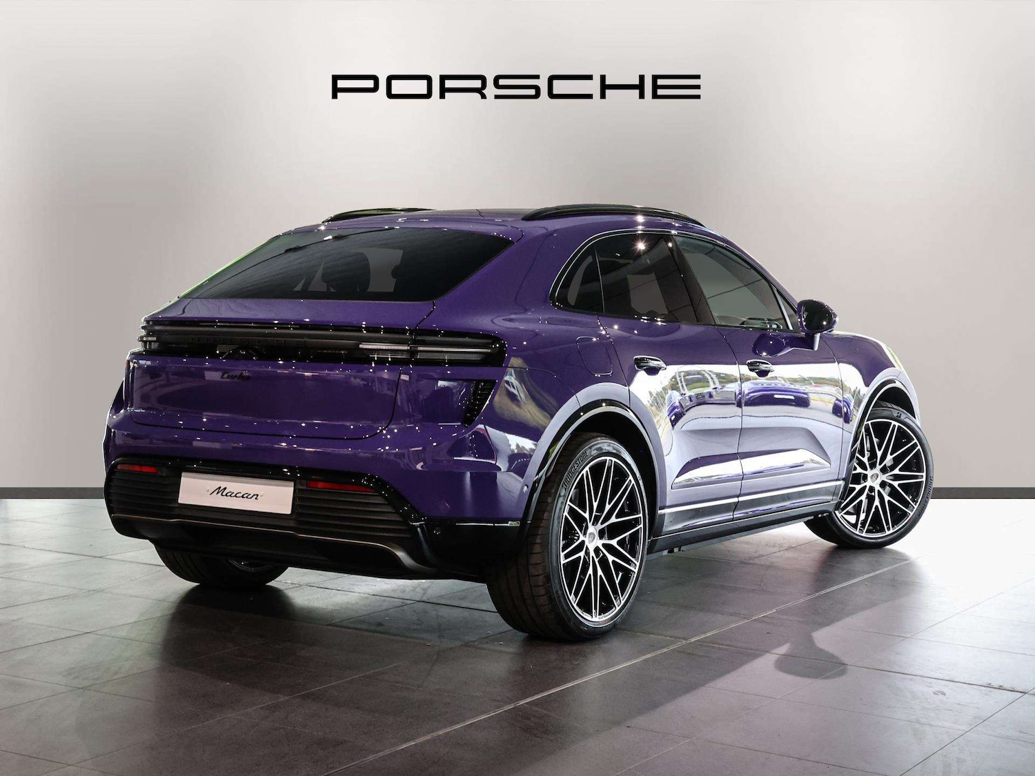 Used Porsche Macan 2025 for sale - 77164469: Photo 3