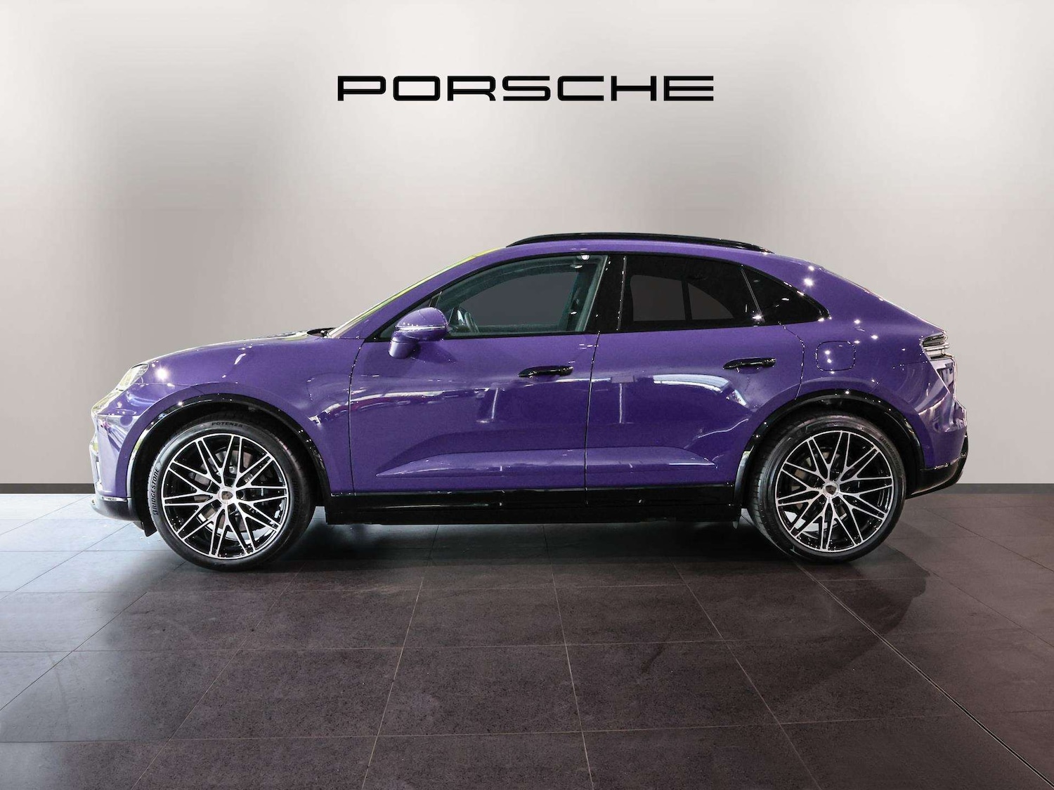 Used Porsche Macan 2025 for sale - 77164469: Photo 8
