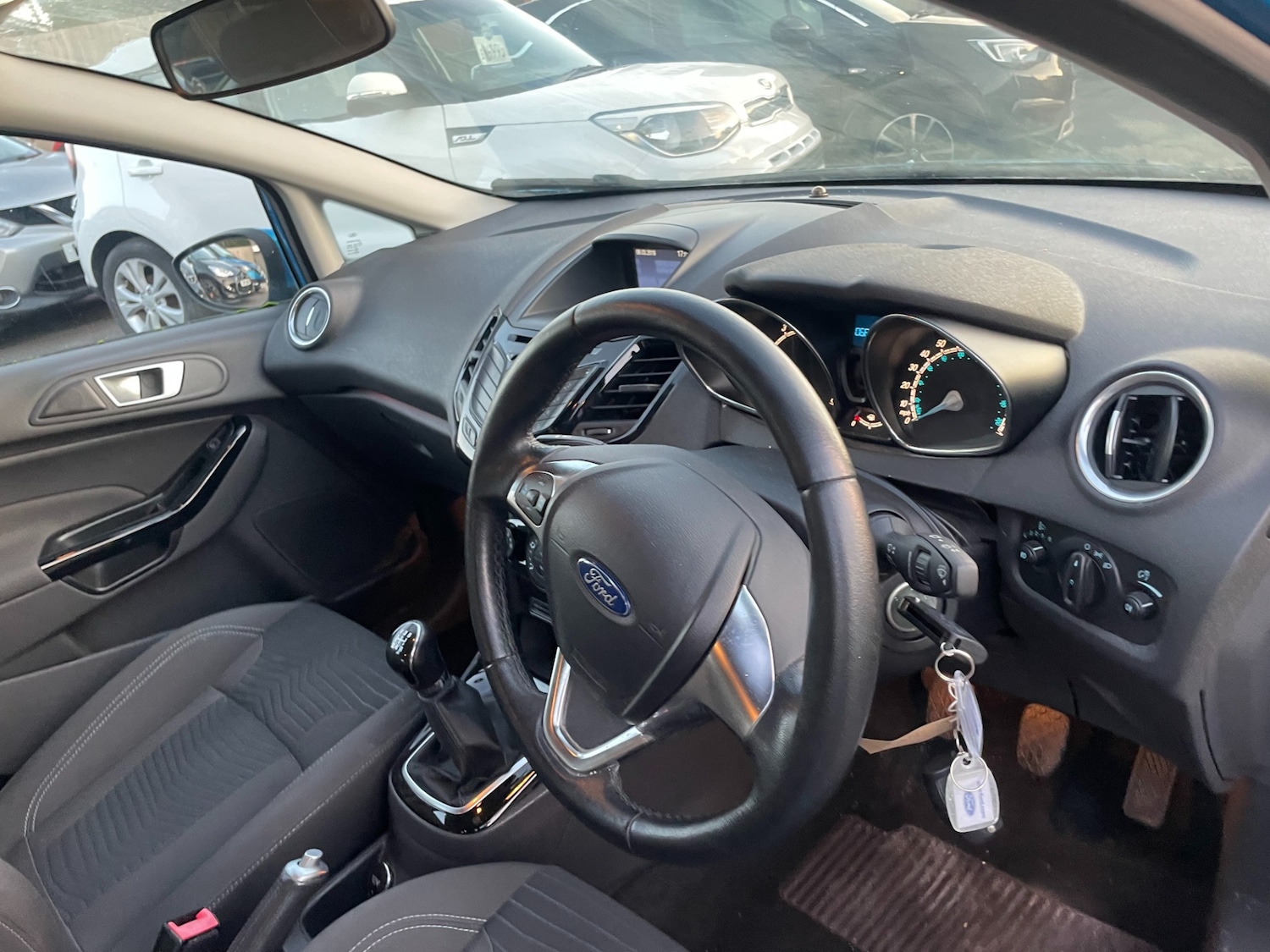 Used Ford Fiesta 2015 for sale - 76530880: Photo 12