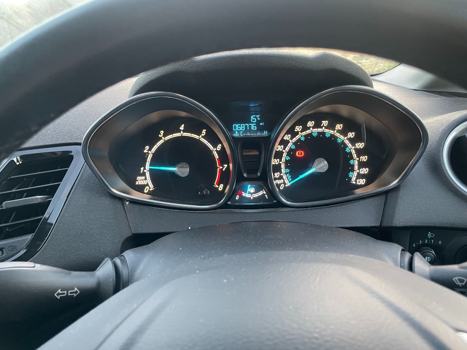 Used Ford Fiesta 2015 for sale - 76530880: Photo 14