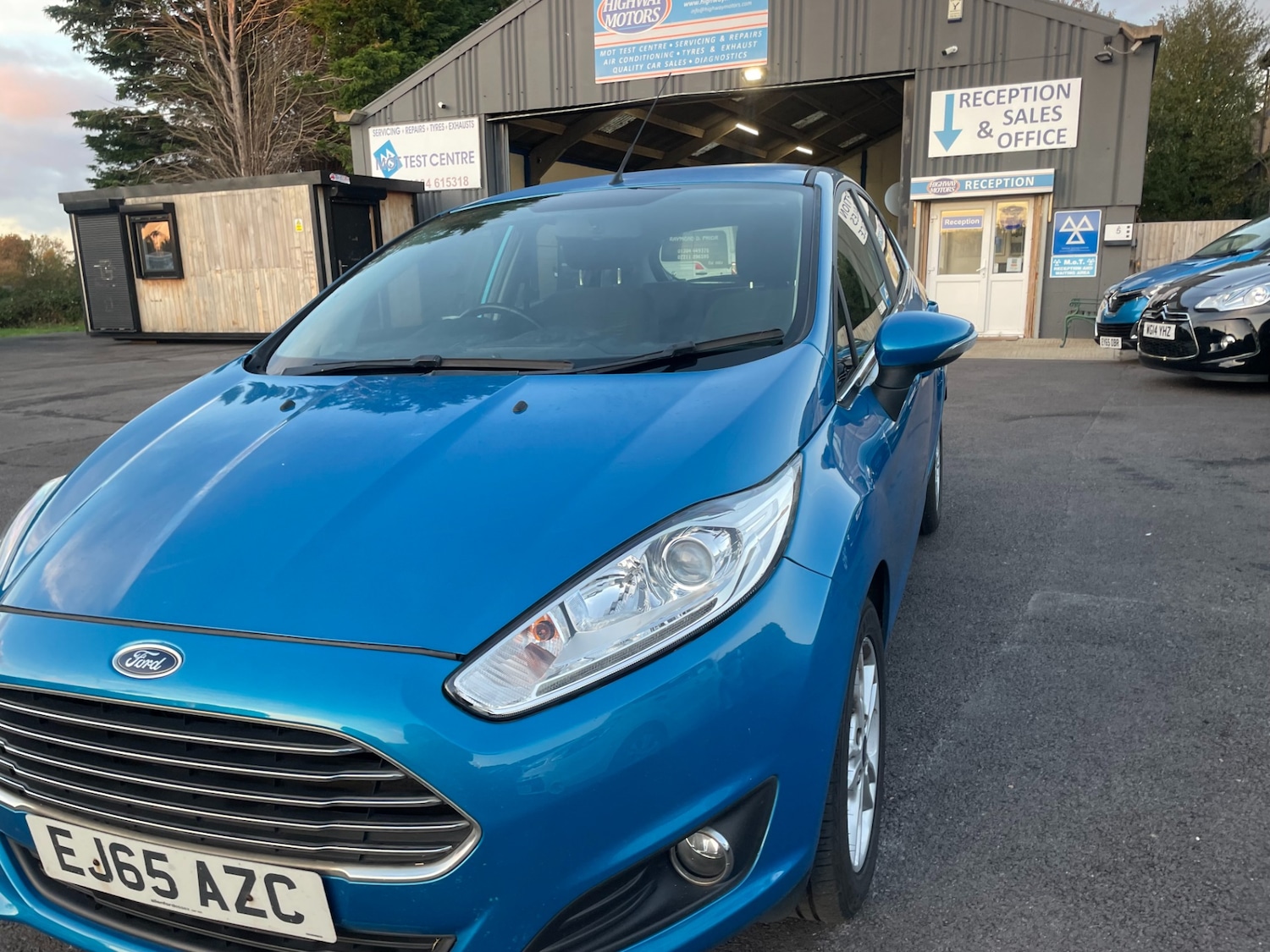 Used Ford Fiesta 2015 for sale - 76530880: Photo 3